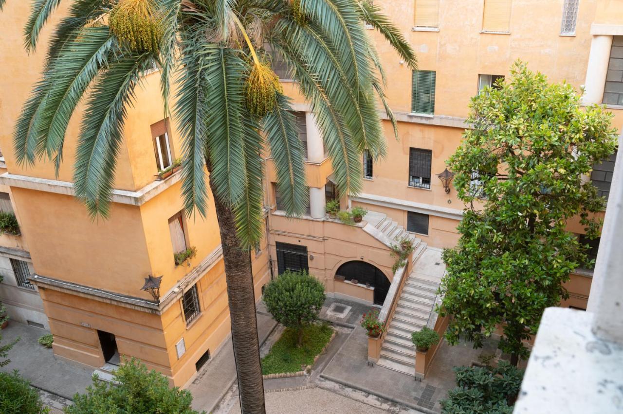 Cozy Apartment Taste Of Testaccio Rome Bagian luar foto